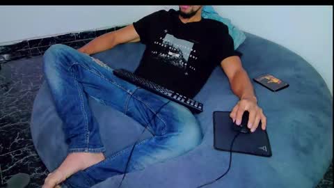 Snapshot of anthonyrico69 chatting on 12-15-24, 12:49 Anthony rico69 online show from 12-15-24, 12:49