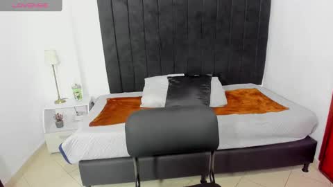 Snapshot of anthoy_wayans chatting on 01-15-25, 11:30 online show from 01-15-25, 11:30