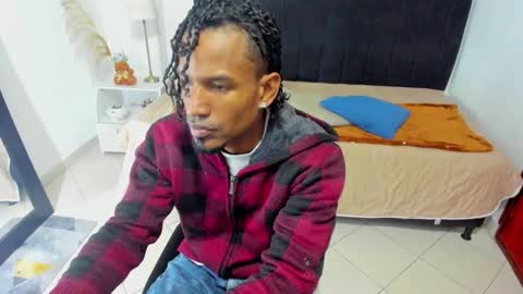 Snapshot of anthoy_wayans chatting on 02-22-25, 12:16 online show from 02-22-25, 12:16