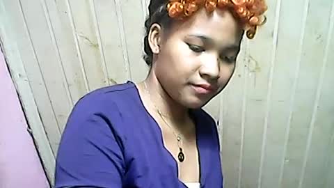 Snapshot of antine9794 chatting on 06-11-26, 09:02 antine9794 online show from 06-11-26, 09:02