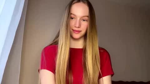 Snapshot of antionettepulgarin chatting on 02-20-26, 02:50 Viktoria online show from 02-20-26, 02:50