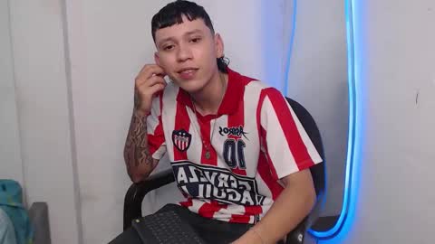 Snapshot of antoine_mastercum420 chatting on 03-02-26, 05:19 Antoine online show from 03-02-26, 05:19