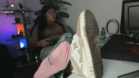 Snapshot of antonelamiss chatting on 05-29-26, 07:23 online show from 05-29-26, 07:23