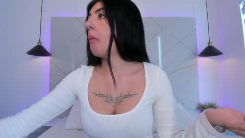 Antonella online show from 04-10-26, 07:40