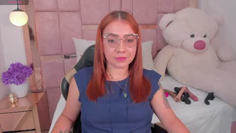 Snapshot of antonella_moon7 chatting on 07-10-26, 03:55 Antonella Moon 7 online show from 07-10-26, 03:55