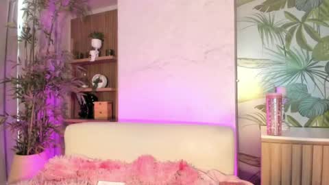Snapshot of antonella_rossi24 chatting on 04-23-26, 08:22 Antonella Rossi online show from 04-23-26, 08:22