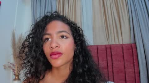 AntonellaHall  online show from 02-11-25, 09:56