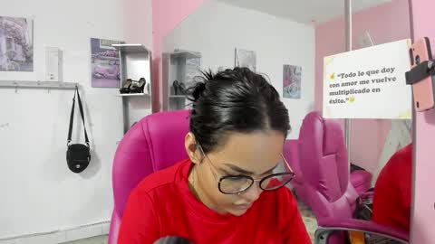 Snapshot of antonellakling_ chatting on 02-07-26, 11:25 ANTONELLA online show from 02-07-26, 11:25