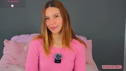 Snapshot of antonellarossii_ chatting on 06-05-26, 03:07 Antonella online show from 06-05-26, 03:07