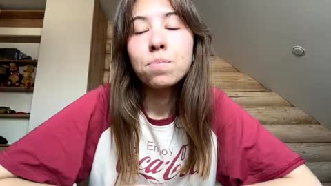 Snapshot of antonettabunyan chatting on 02-19-26, 08:32 Serena online show from 02-19-26, 08:32