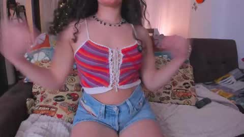 Snapshot of antoniart_ chatting on 01-08-26, 03:20 Antonia online show from 01-08-26, 03:20