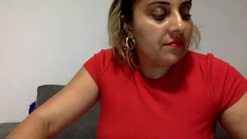 Snapshot of antoniasweety07 chatting on 07-04-26, 06:36 antoniasweety07 online show from 07-04-26, 06:36
