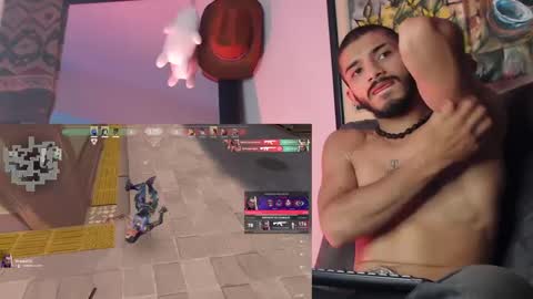 Snapshot of antoniocuervo chatting on 01-18-25, 09:13 Hadez online show from 01-18-25, 09:13