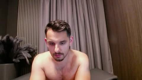 HI My name is Antonio online show from 10-31-25, 07:59