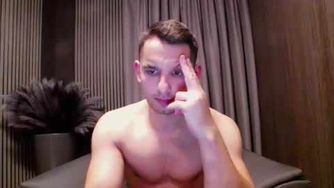 HI My name is Antonio online show from 03-10-26, 09:31