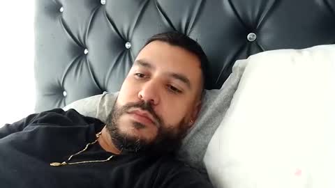 Snapshot of antony_gar chatting on 03-05-25, 09:37 Antony online show from 03-05-25, 09:37