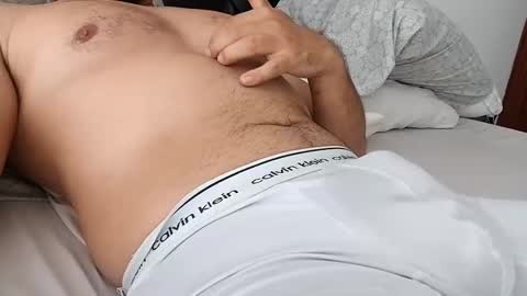 Snapshot of antony_gar chatting on 03-08-25, 03:35 Antony online show from 03-08-25, 03:35