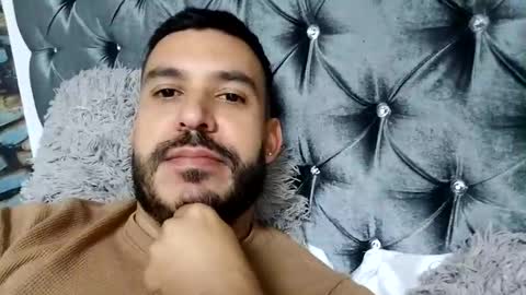 Snapshot of antony_gar chatting on 03-09-25, 06:28 Antony online show from 03-09-25, 06:28