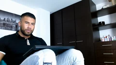 ANTONY D ANGELO online show from 01-03-25, 11:44