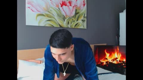 Snapshot of antuangood chatting on 01-16-25, 05:01 AlessandroMVP online show from 01-16-25, 05:01