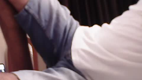 Snapshot of anupam373 chatting on 11-14-25, 06:06 anupam373 online show from 11-14-25, 06:06