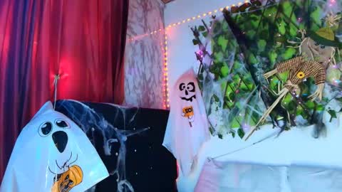 any mour online show from 10-29-25, 06:09