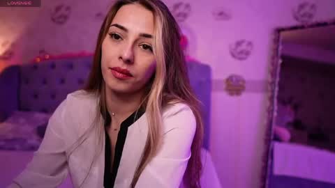 anya_sky_ online show from 03-30-26, 05:41