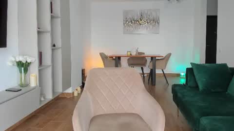 Snapshot of anyabrunette chatting on 06-16-26, 06:16 anyabrunette online show from 06-16-26, 06:16