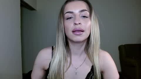 Anya online show from 03-31-26, 09:15