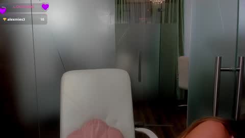 Snapshot of anyarayne chatting on 12-02-24, 01:24 Anya online show from 12-02-24, 01:24