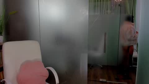 Snapshot of anyarayne chatting on 01-21-25, 01:32 Anya online show from 01-21-25, 01:32