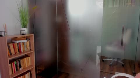 Snapshot of anyarayne chatting on 02-03-25, 02:02 Anya online show from 02-03-25, 02:02