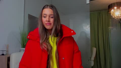 Snapshot of anyarayne chatting on 02-04-25, 04:50 Anya online show from 02-04-25, 04:50