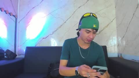 anyelo_sexyhot online show from 10-08-25, 11:52