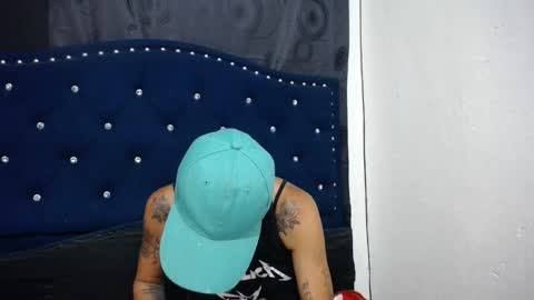 Snapshot of anyu_1306 chatting on 02-03-25, 12:58 anyu online show from 02-03-25, 12:58