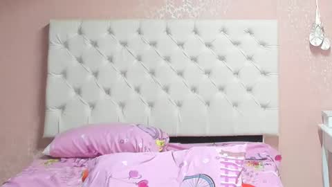 Aome Rainbow online show from 01-15-25, 11:51