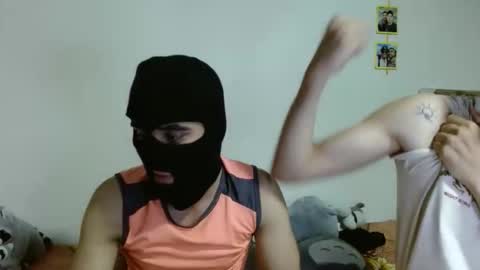 apache_710 online show from 11-22-25, 11:59