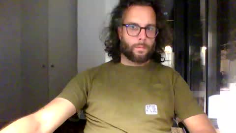apc_3 online show from 05-06-26, 08:25