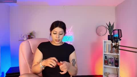 Aphirl online show from 10-07-25, 12:46