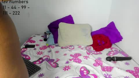 Tati  Colombian online show from 06-18-26, 04:22