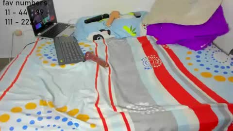 Snapshot of aphrodites_ass chatting on 06-22-26, 03:25 Tati Colombian online show from 06-22-26, 03:25
