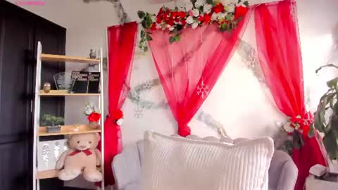 Snapshot of aphroditesweet chatting on 06-20-26, 09:28 aphrodite online show from 06-20-26, 09:28