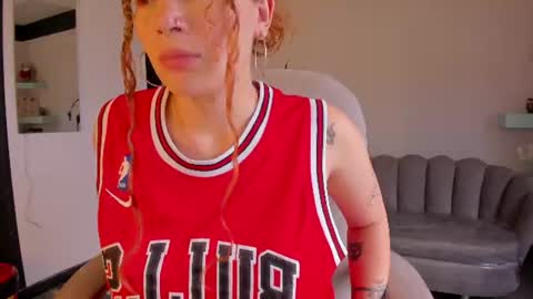 Snapshot of aphroditesweet chatting on 07-23-26, 10:40 aphrodite online show from 07-23-26, 10:40
