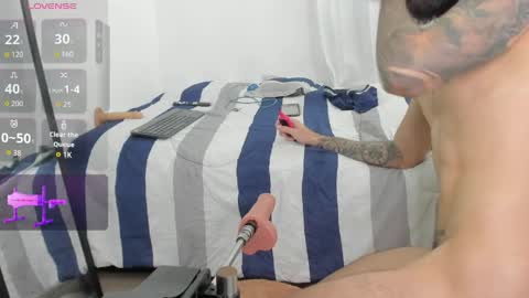 Snapshot of apolo_bianco_ chatting on 05-14-26, 04:19 APOLO online show from 05-14-26, 04:19