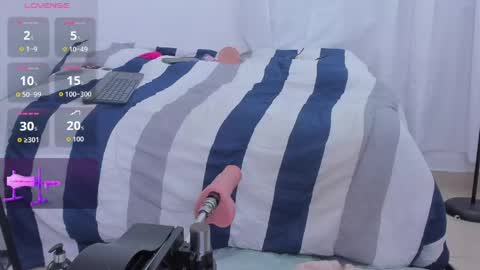 Snapshot of apolo_bianco_ chatting on 05-20-26, 03:07 APOLO online show from 05-20-26, 03:07
