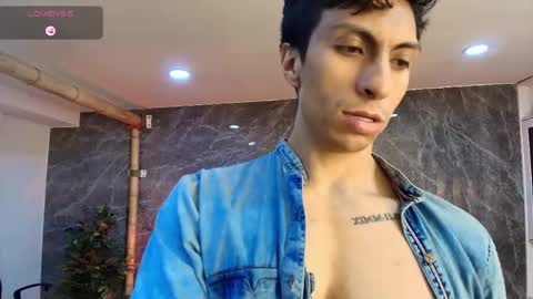 apolo_crus online show from 05-22-26, 04:19
