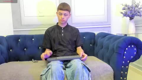   online show from 03-17-26, 01:54