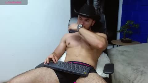 Apolo online show from 02-28-25, 09:04