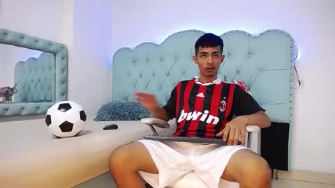 Snapshot of apolo_richards chatting on 02-07-26, 08:01 Apolo Richards online show from 02-07-26, 08:01