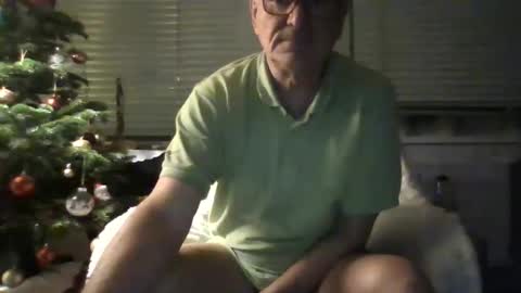 Snapshot of apony58 chatting on 12-31-24, 08:34 Adam online show from 12-31-24, 08:34